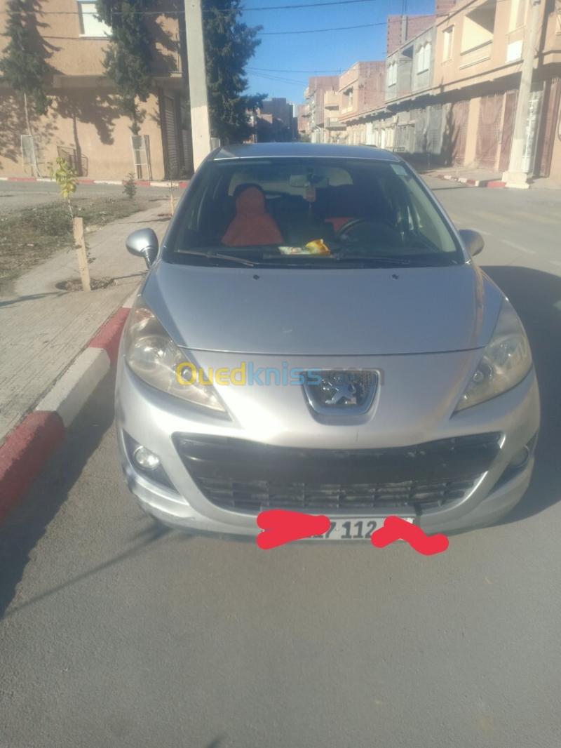 Peugeot 207 2012 Fennec 2