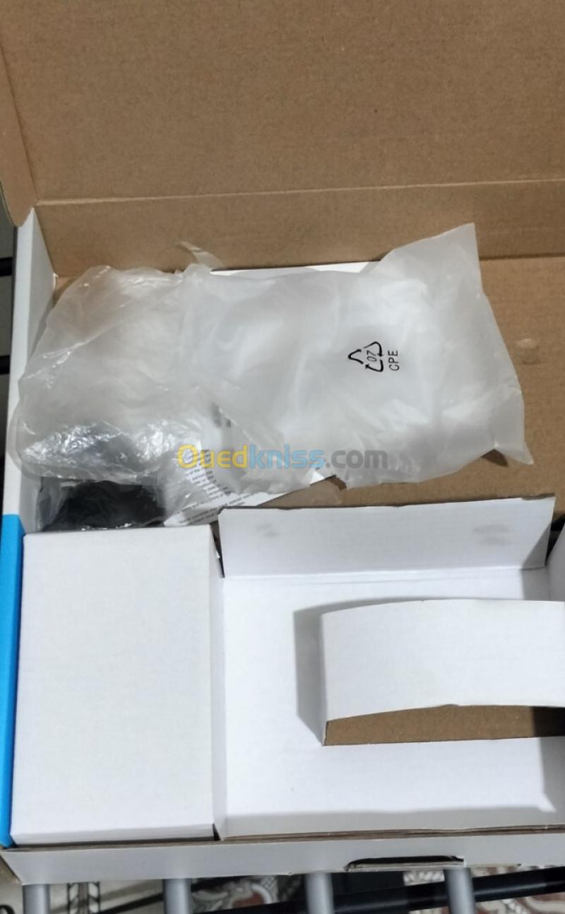 Dlink 825M 2